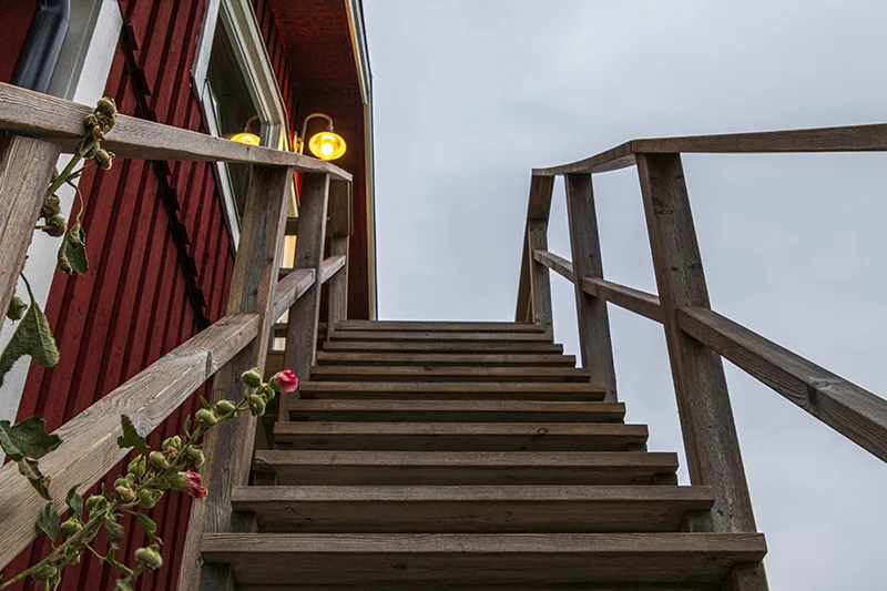 övernattning boende b&b vandrarhem hotell sangenpaangen.se från köksbordet